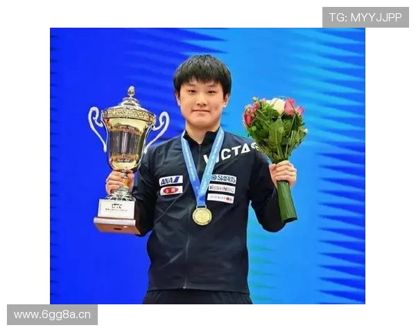 张本智和赞温瑞博力拼险胜 张本智和赞温瑞博力拼险胜